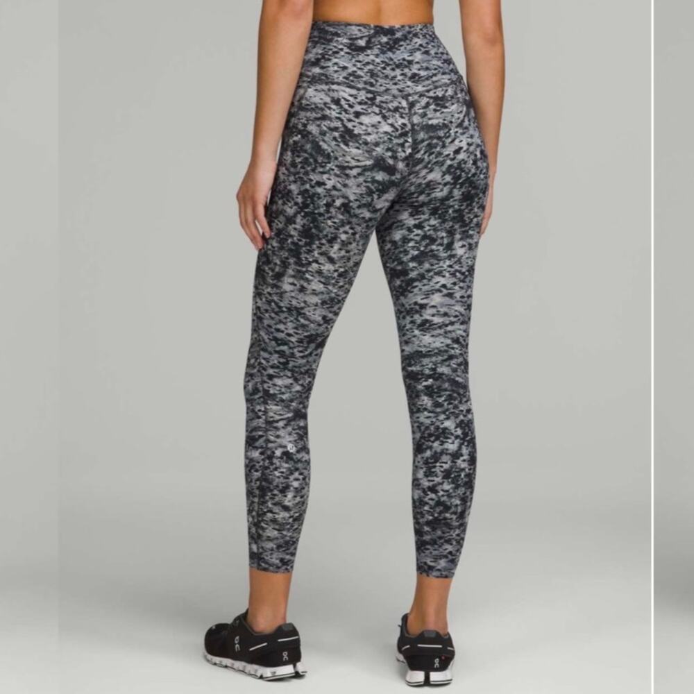 Lululemon Base Pace High-Rise Tight 25" Estuary Grey Multi Size 6